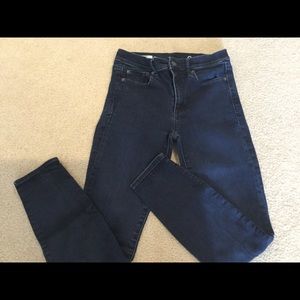 GAP Resolution True Skinny jeans size 27S